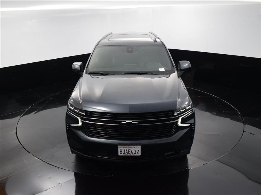 2021 Chevrolet Suburban RST photo