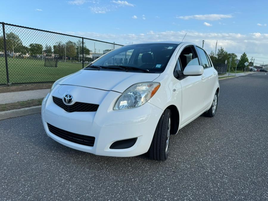 2010 Toyota Yaris photo