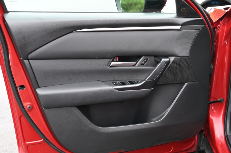 2024 Mazda CX-50 2.5 S Preferred Package AWD photo