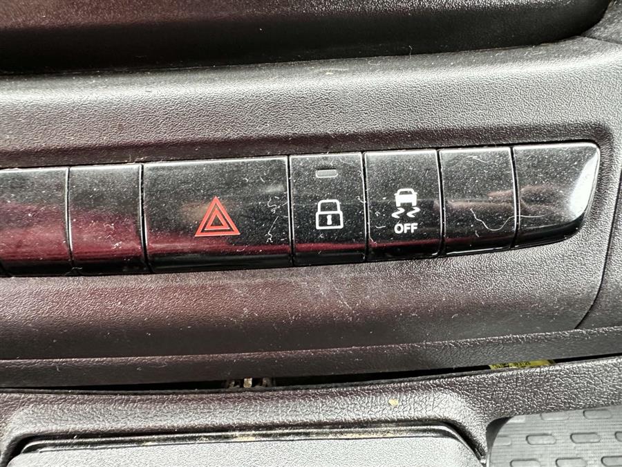 2023 RAM ProMaster Cargo Van High Roof photo