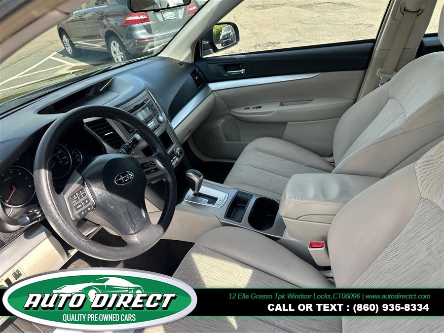 2014 Subaru Outback 2.5i photo