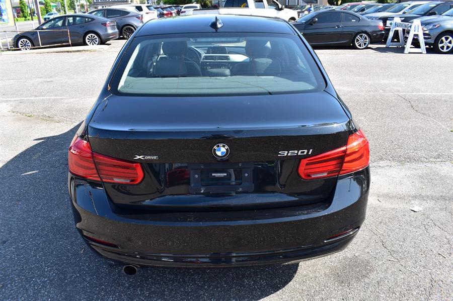 2018 BMW 3-Series 320 XI photo
