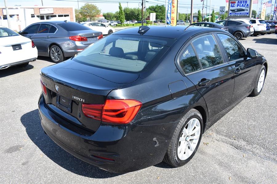 2018 BMW 3-Series 320 XI photo