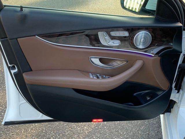 2020 Mercedes-Benz E-Class E 350 photo