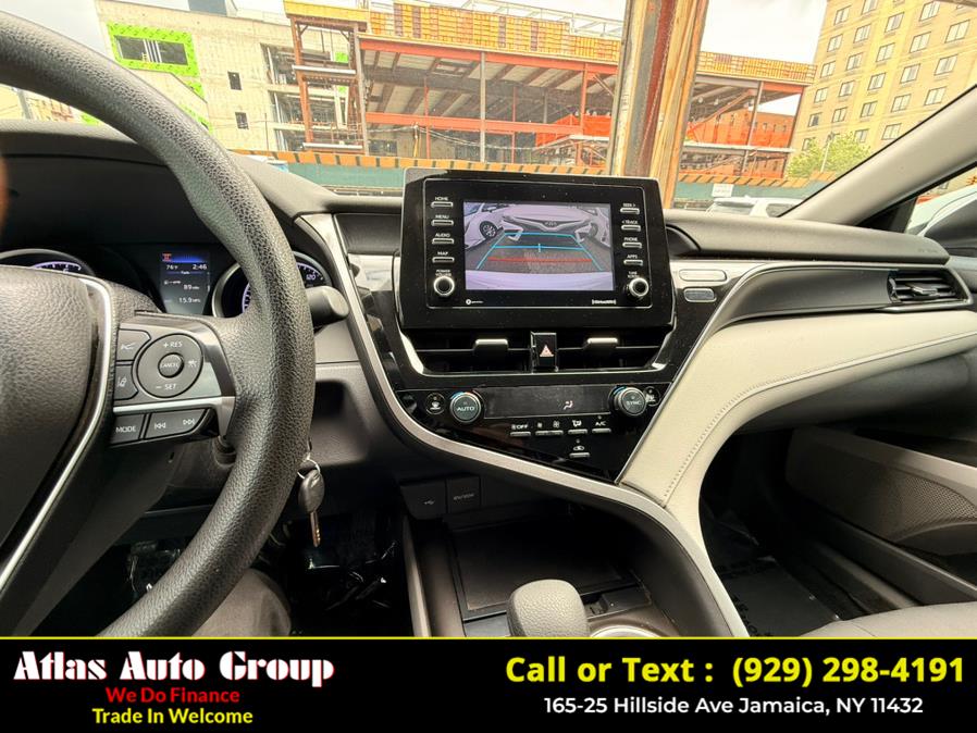 2023 Toyota Camry LE Auto (Natl) photo