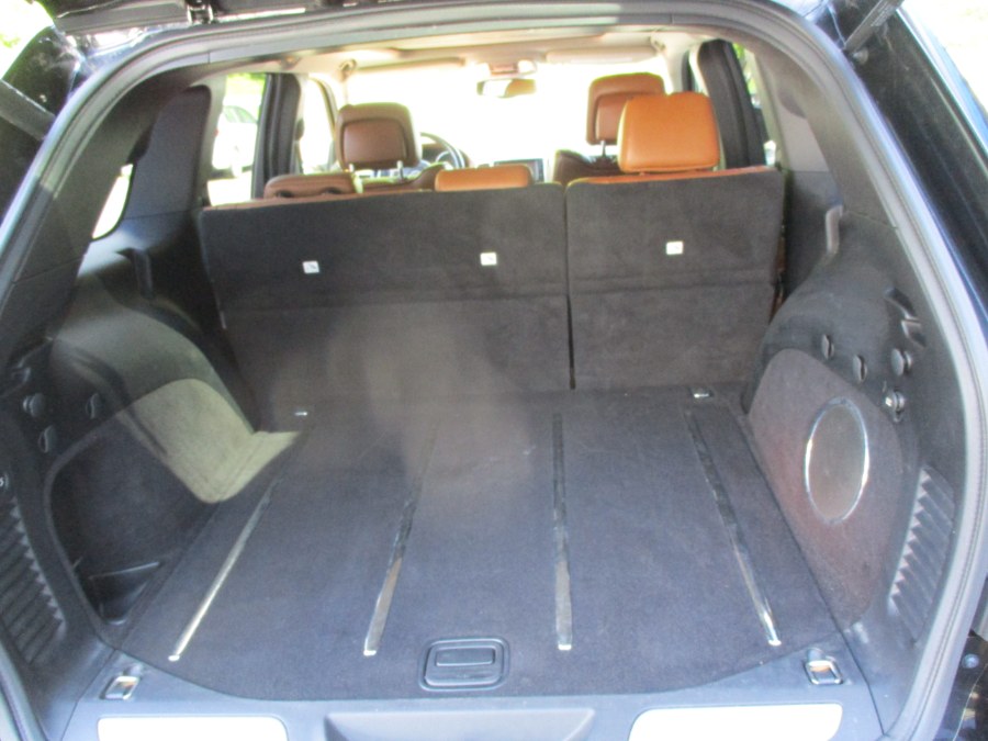 2011 Jeep Grand Cherokee Overland photo