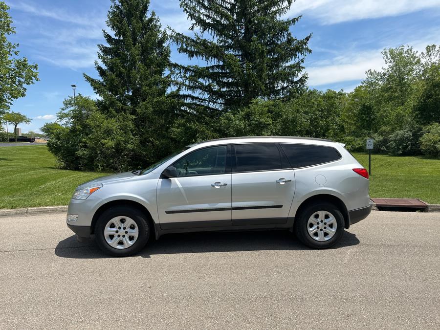 2012 Chevrolet Traverse LS photo