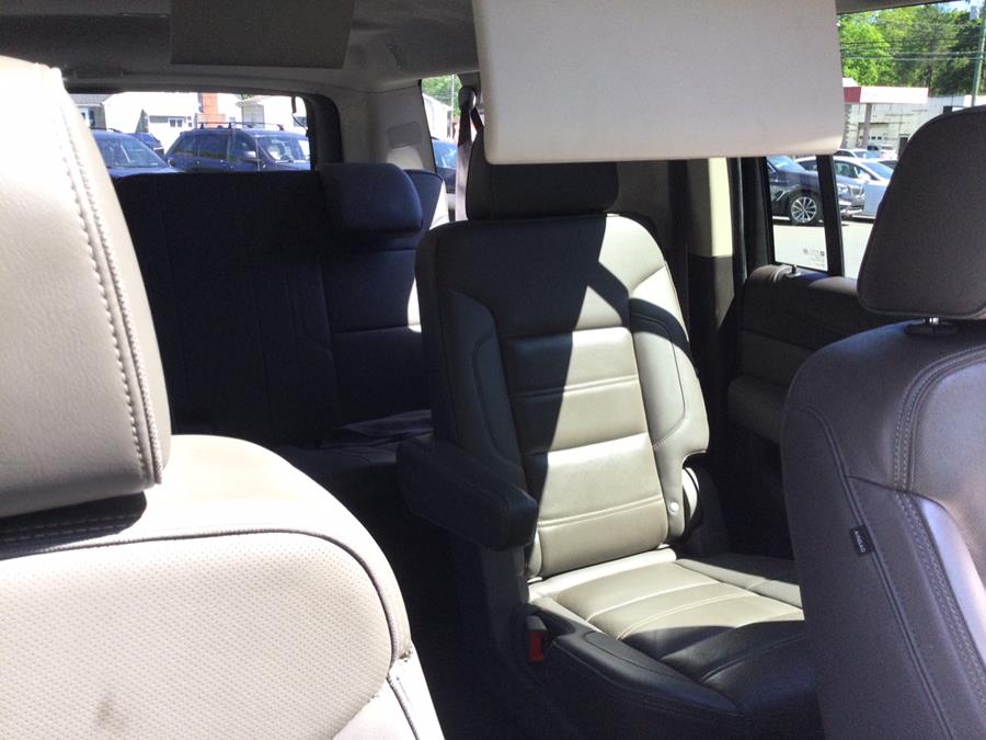 2017 GMC Yukon XL 4WD 4dr Denali photo