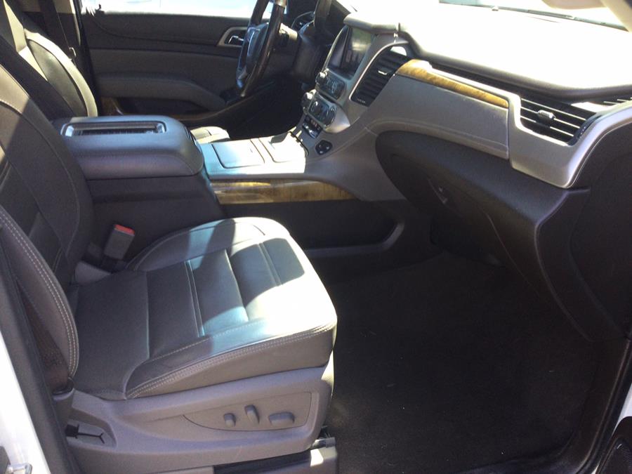 2017 GMC Yukon XL 4WD 4dr Denali photo