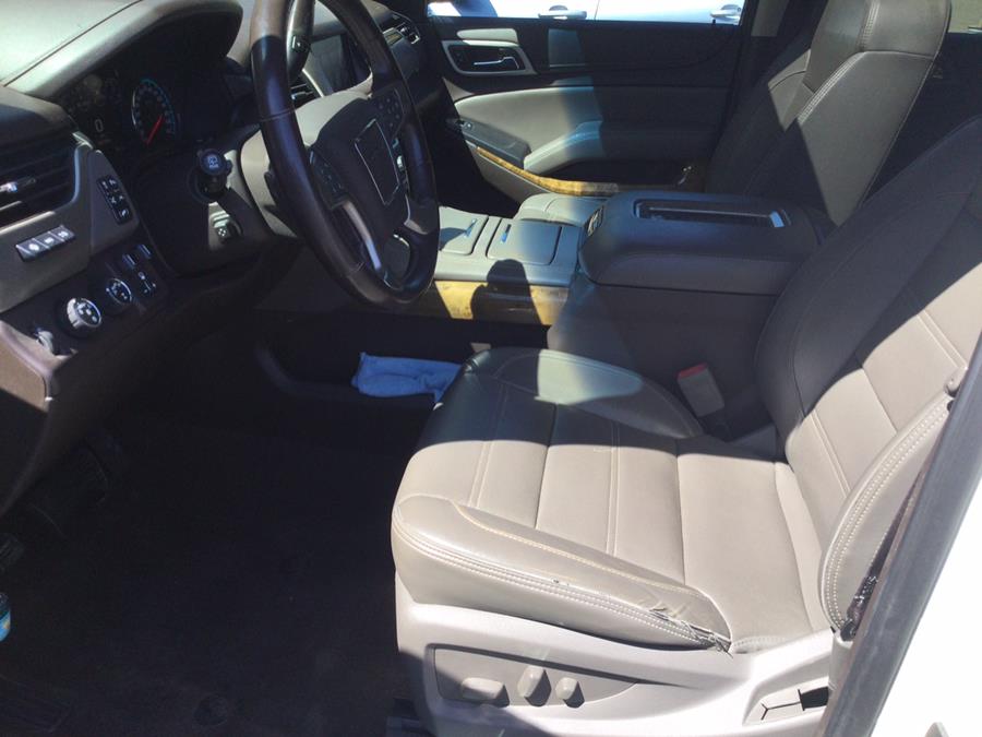 2017 GMC Yukon XL 4WD 4dr Denali photo