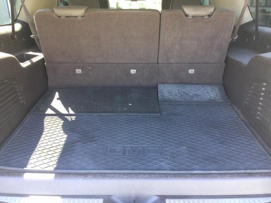 2017 GMC Yukon XL 4WD 4dr Denali photo