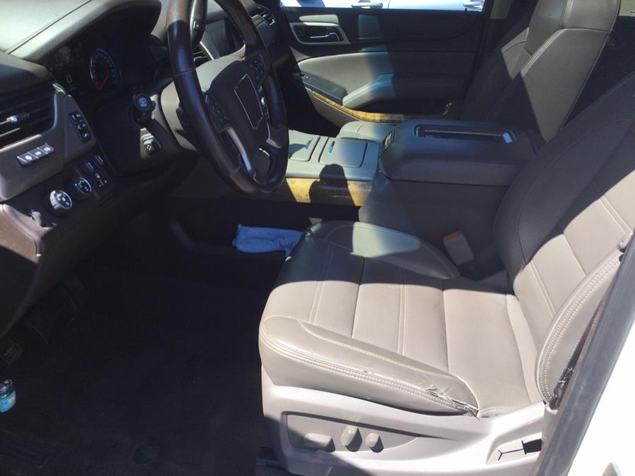 2017 GMC Yukon XL 4WD 4dr Denali photo