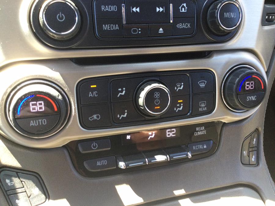 2017 GMC Yukon XL 4WD 4dr Denali photo