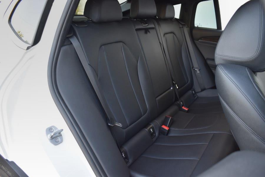 2019 BMW X4 xDrive30i Sports Activity Coup photo