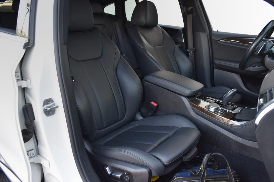 2019 BMW X4 xDrive30i Sports Activity Coup photo