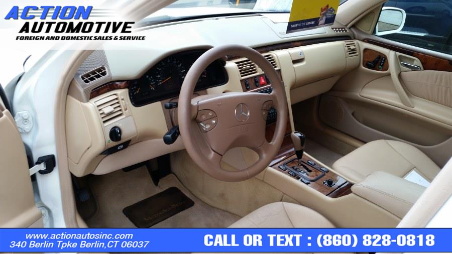 2002 Mercedes-Benz E-Class E320 photo