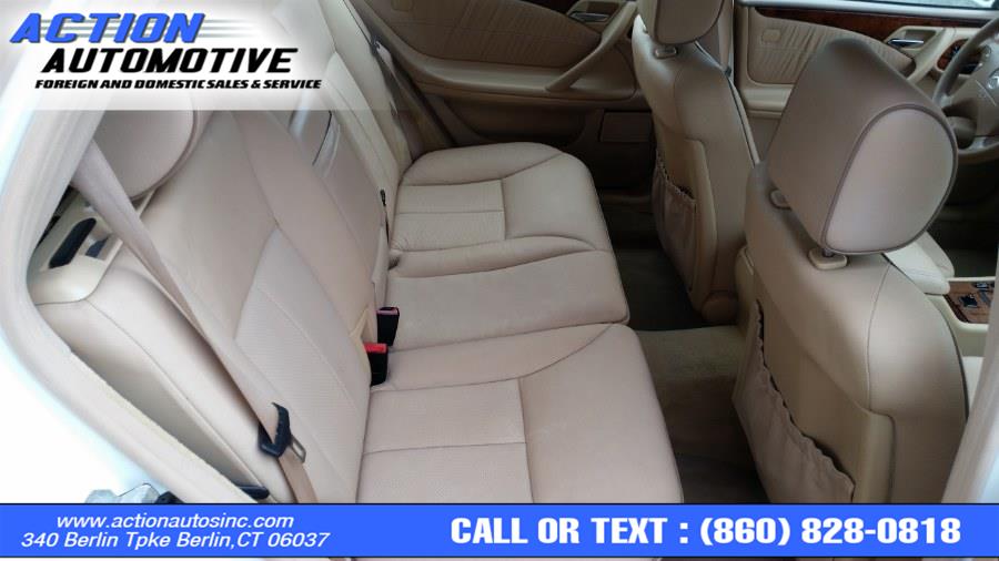 2002 Mercedes-Benz E-Class E320 photo