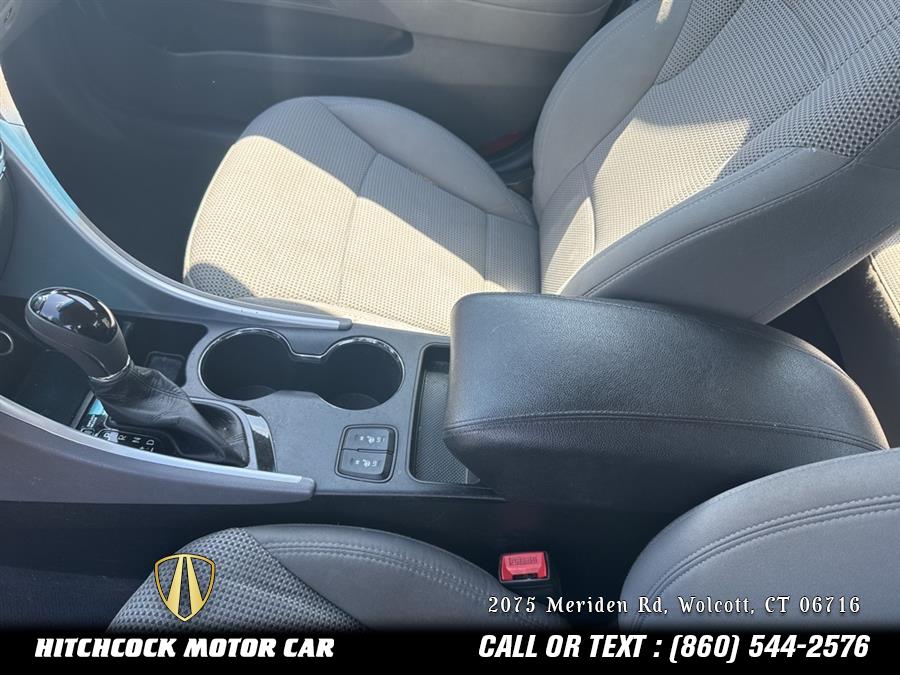 2013 Hyundai Sonata GLS photo