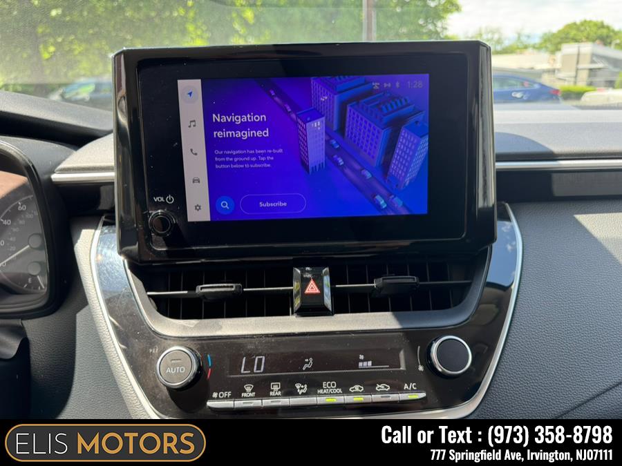 2023 Toyota Corolla LE CVT (Natl) photo