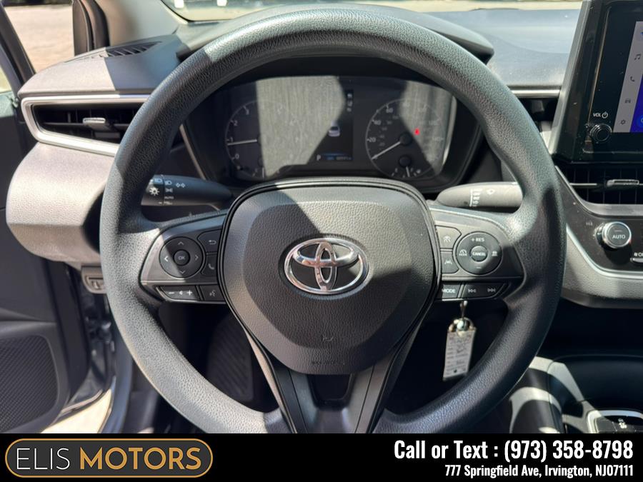 2023 Toyota Corolla LE CVT (Natl) photo