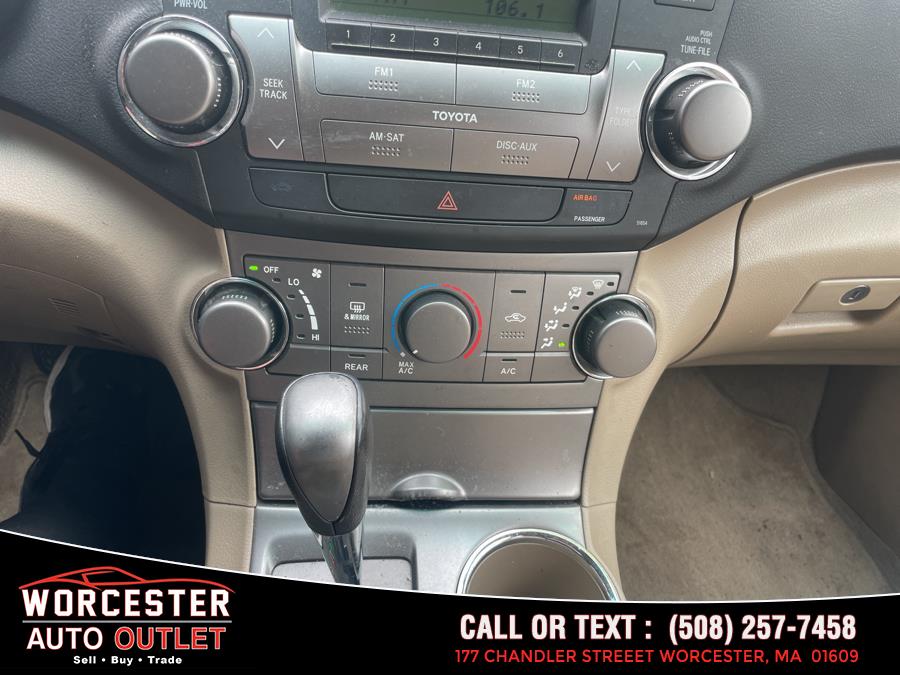 2009 Toyota Highlander photo