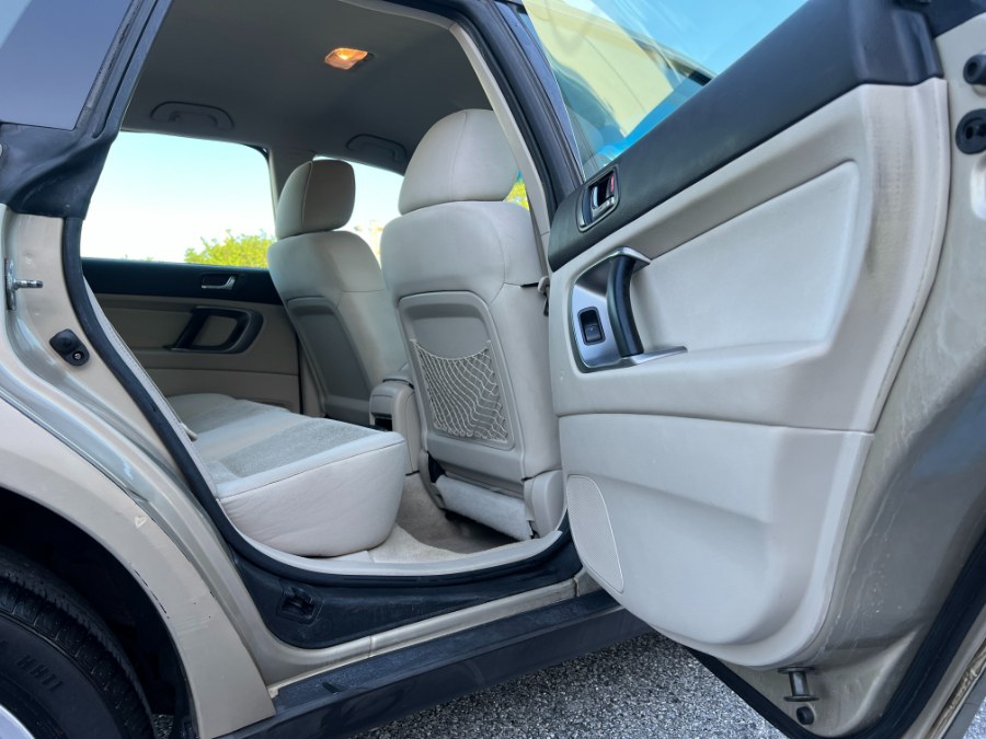 2008 Subaru Outback 2.5i photo