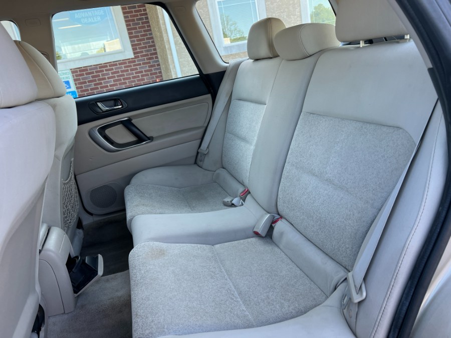 2008 Subaru Outback 2.5i photo