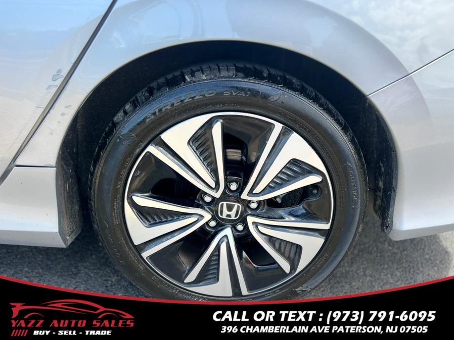 2017 Honda CIVIC SEDAN EX-T CVT photo