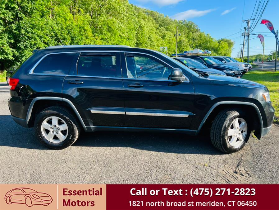2012 Jeep Grand Cherokee Laredo photo