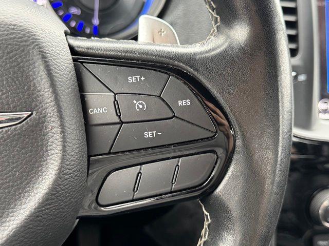 2019 Chrysler 300 S photo