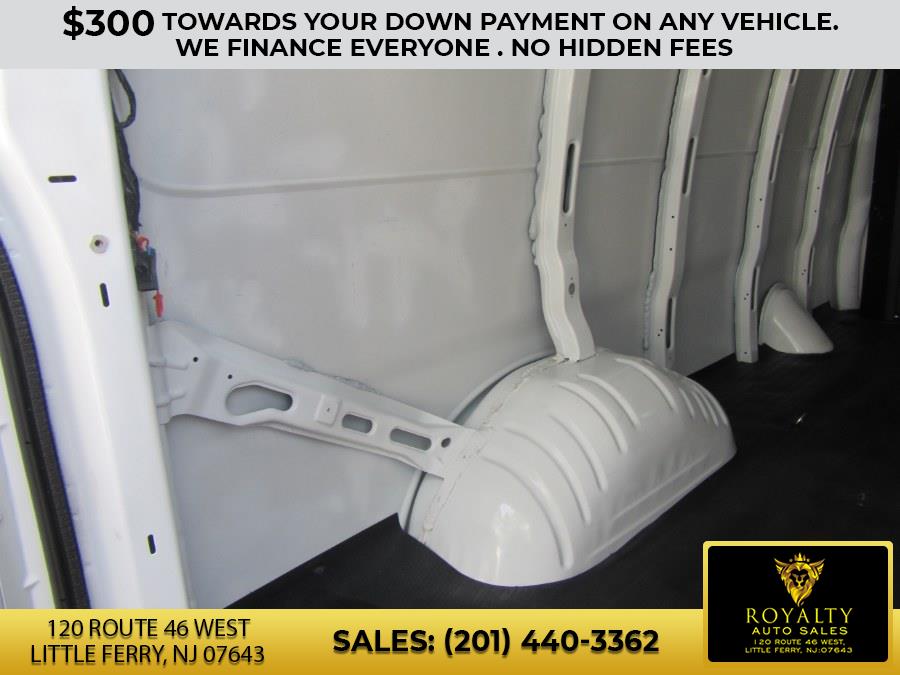 2017 Chevrolet Express Cargo Van RWD 2500 135