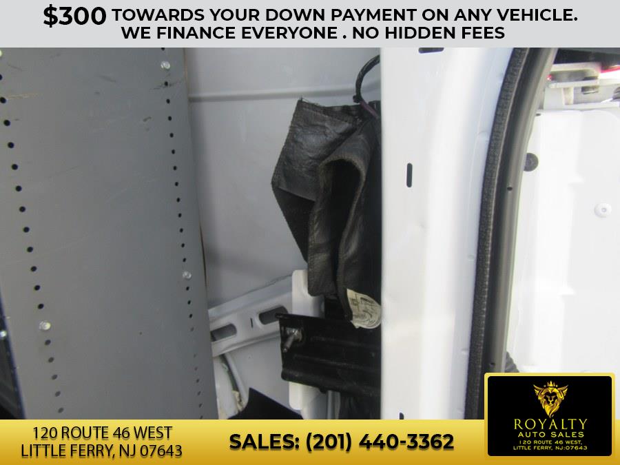 2017 Chevrolet Express Cargo Van RWD 2500 135