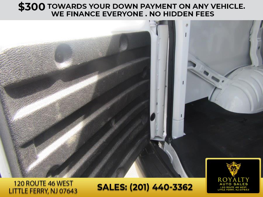 2017 Chevrolet Express Cargo Van RWD 2500 135