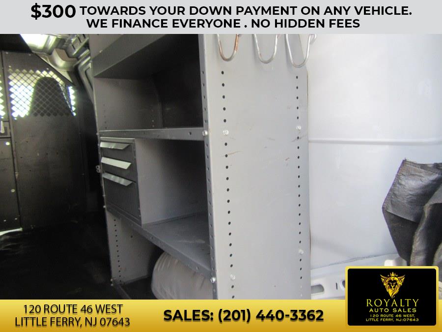 2017 Chevrolet Express Cargo Van RWD 2500 135