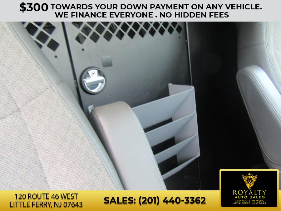2017 Chevrolet Express Cargo Van RWD 2500 135