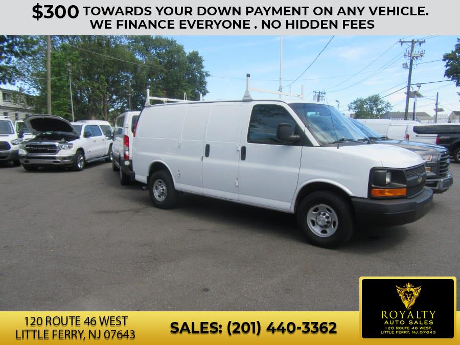 2017 Chevrolet Express Cargo Van RWD 2500 135