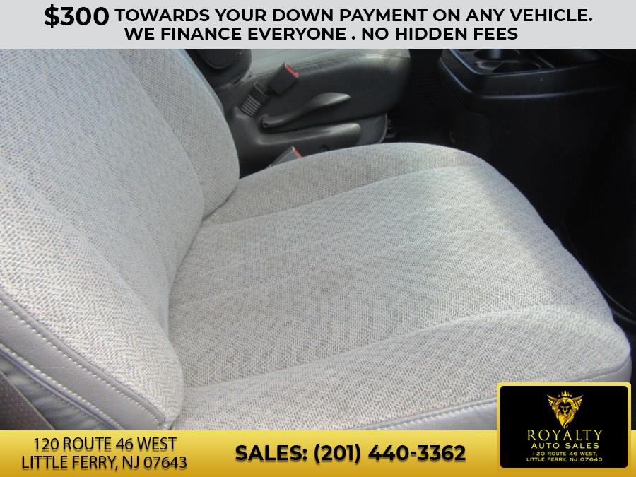 2017 Chevrolet Express Cargo Van RWD 2500 135