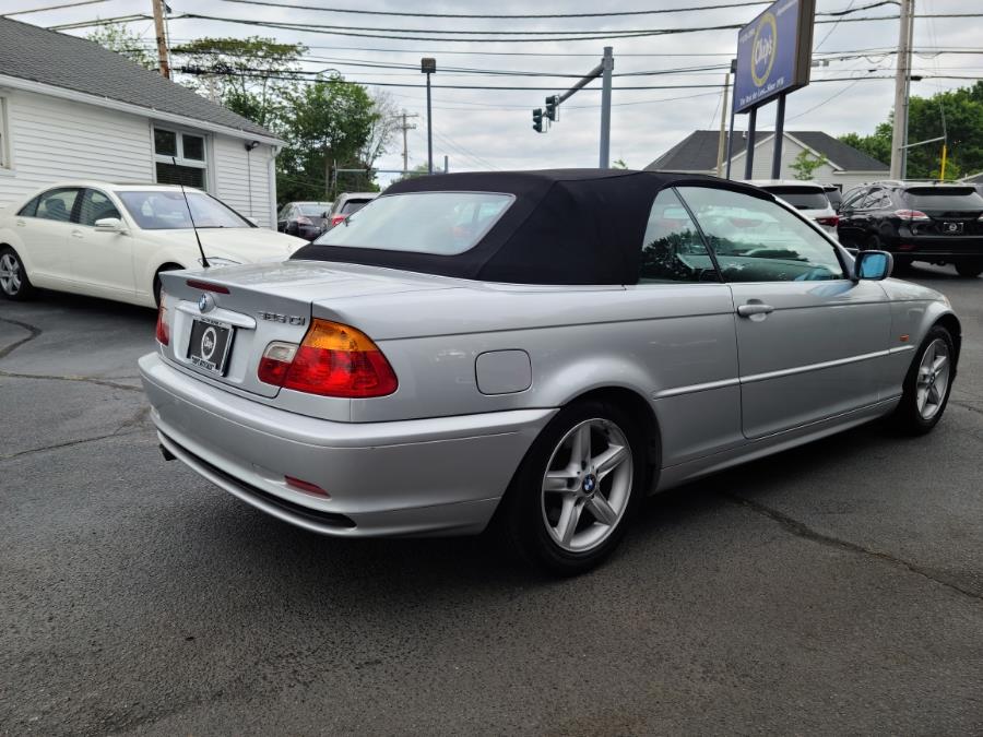 2002 BMW 3-Series 325Ci photo