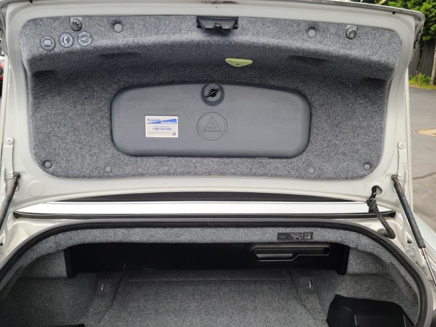 2002 BMW 3-Series 325Ci photo
