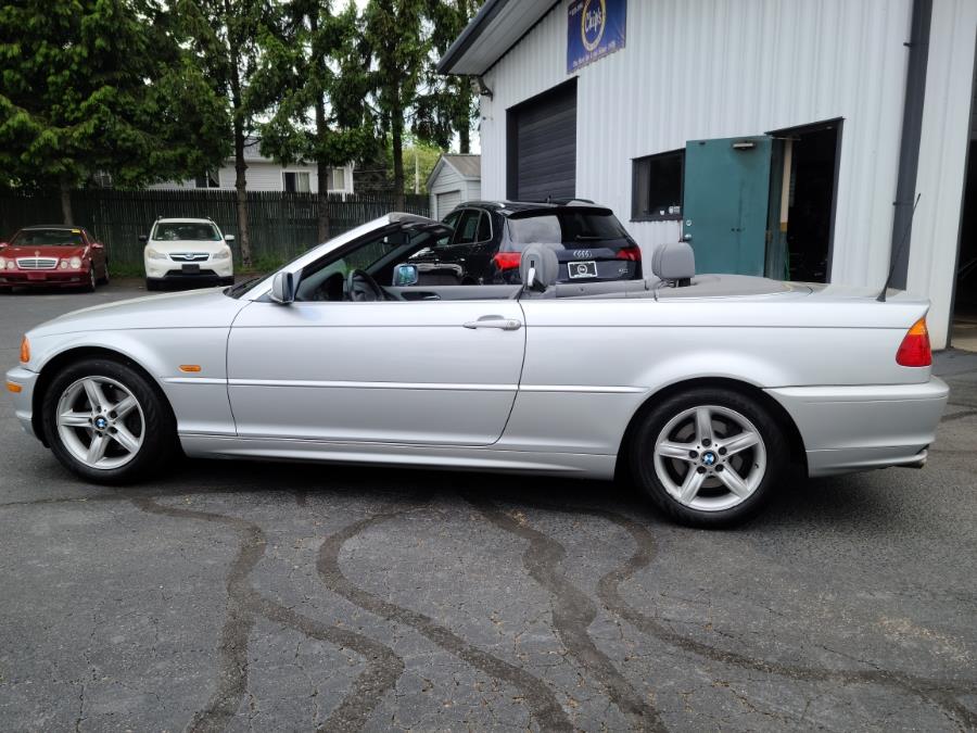 2002 BMW 3-Series 325Ci photo