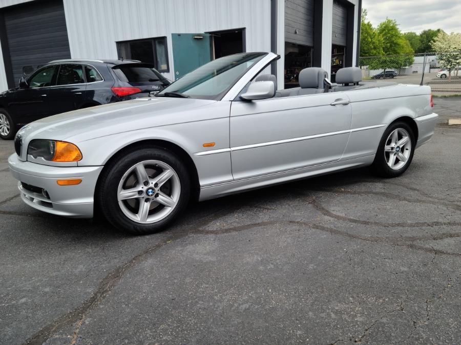 2002 BMW 3-Series 325Ci photo