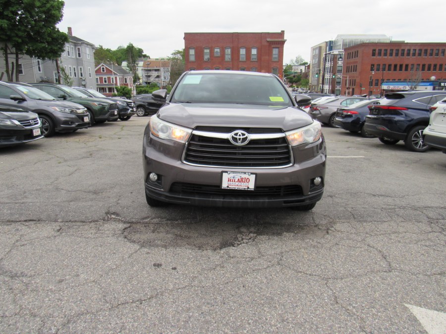 2016 Toyota Highlander LE Plus photo