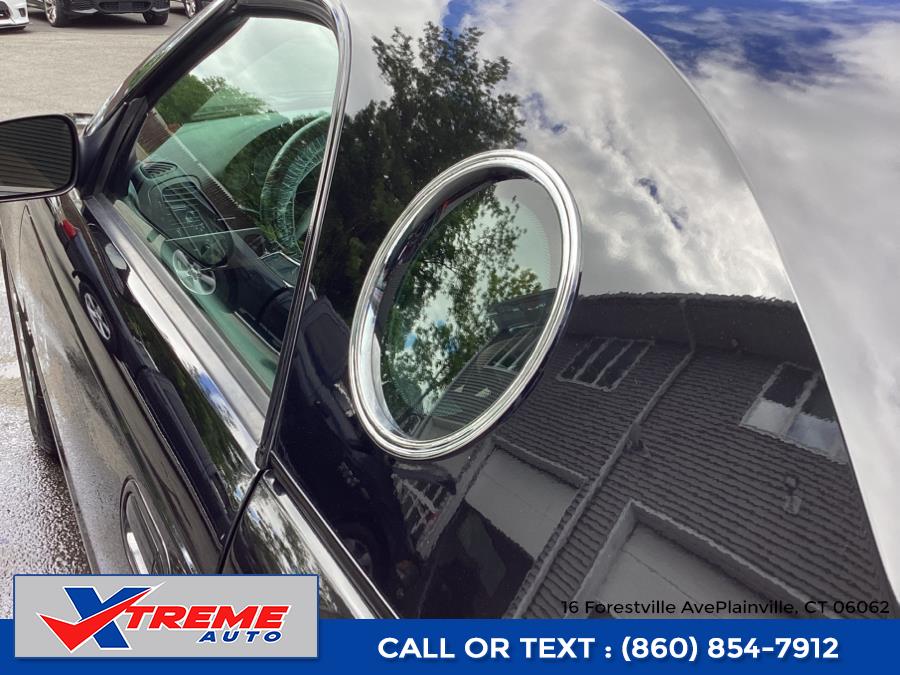 2003 Ford Thunderbird Deluxe photo
