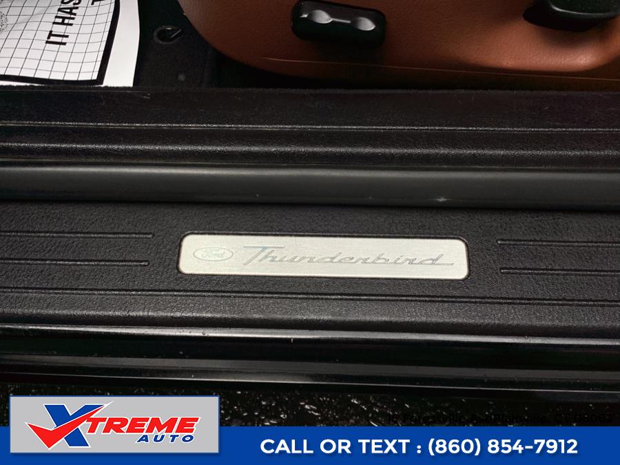2003 Ford Thunderbird Deluxe photo