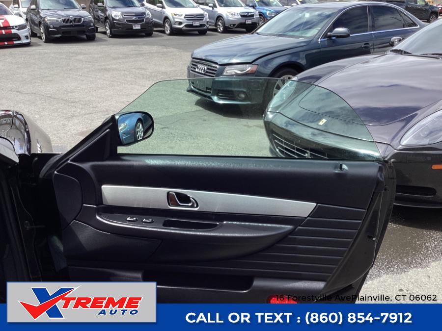 2003 Ford Thunderbird Deluxe photo