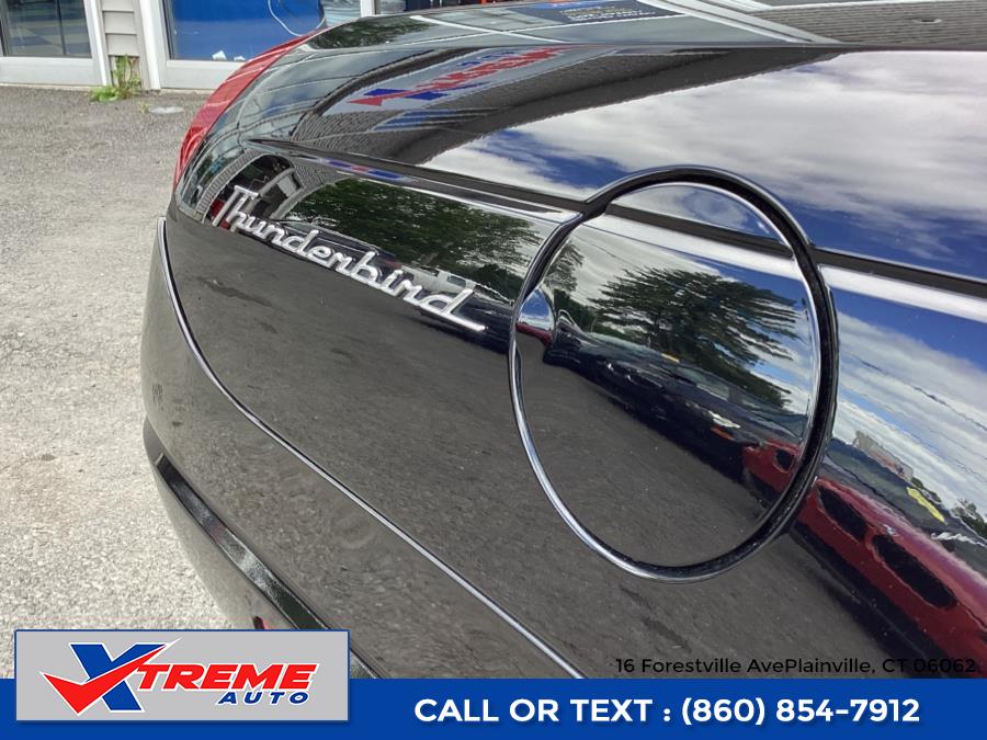 2003 Ford Thunderbird Deluxe photo