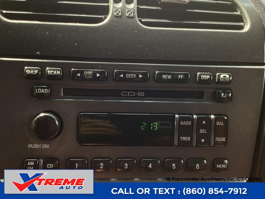 2003 Ford Thunderbird Deluxe photo