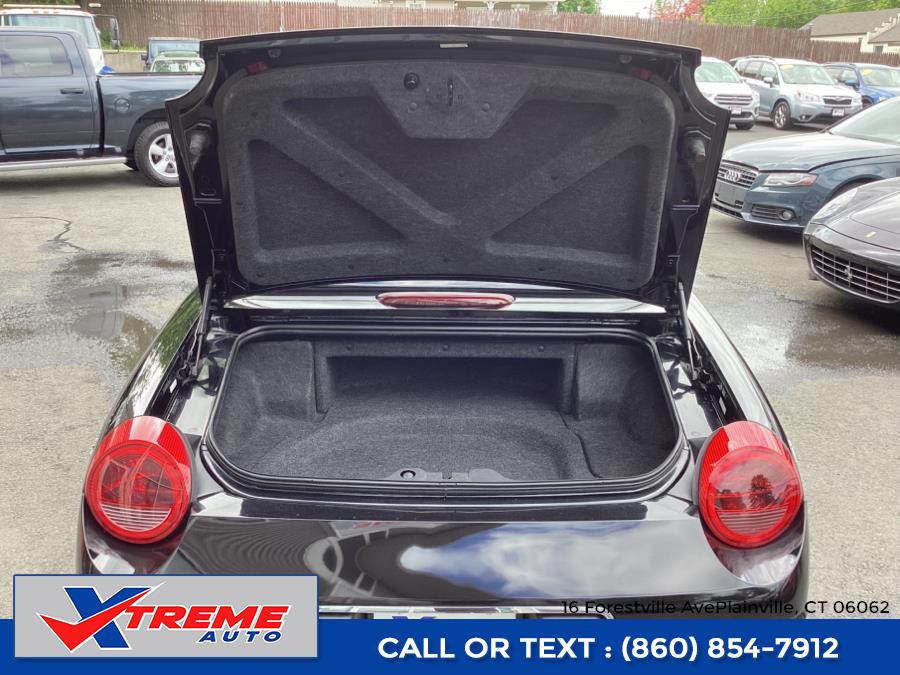 2003 Ford Thunderbird Deluxe photo