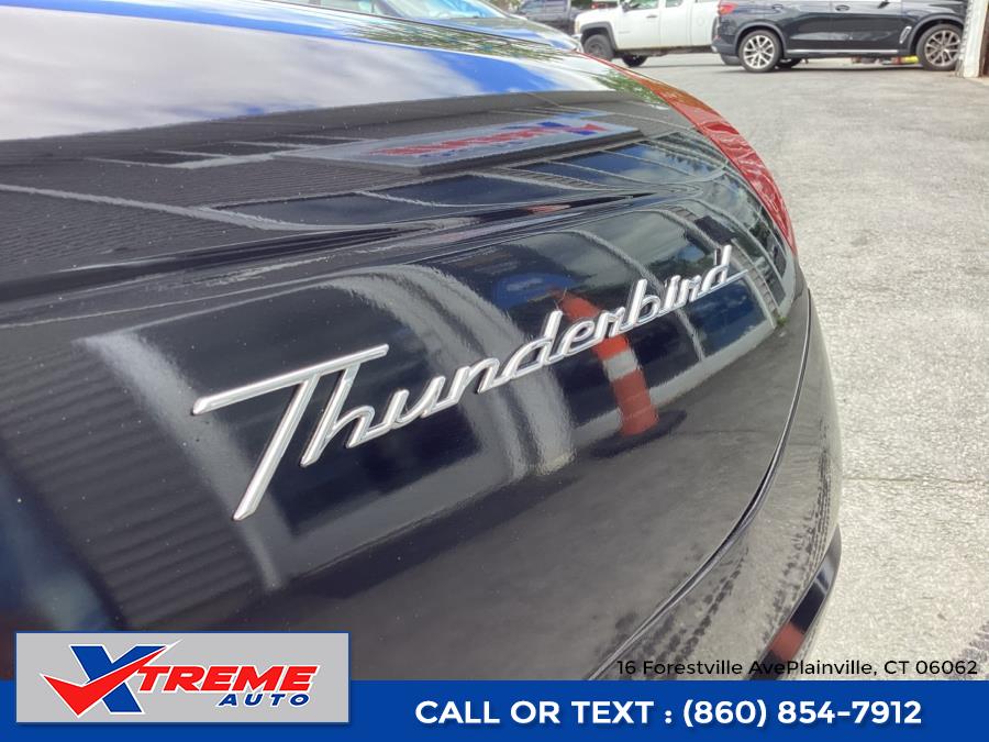 2003 Ford Thunderbird Deluxe photo