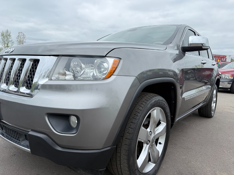 2012 Jeep Grand Cherokee Overland photo
